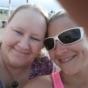 Meet your Posher, Brook