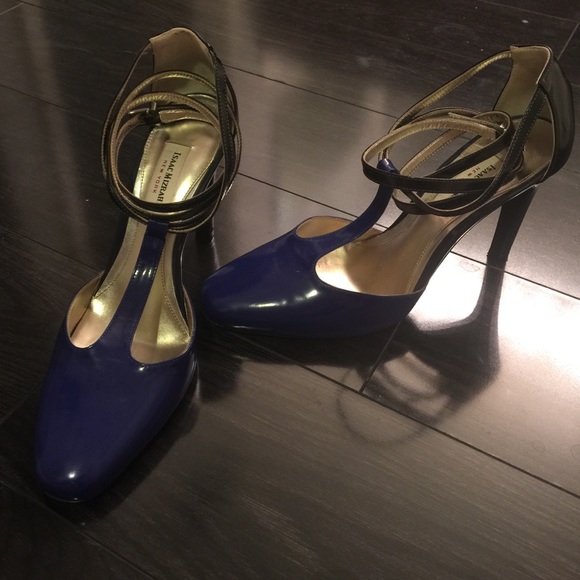 Isaac Mizrahi lace up pumps