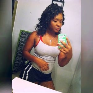 Meet your Posher, Constance