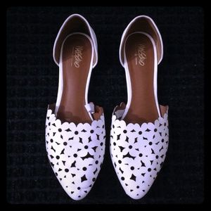 Cute white slip on flats from target