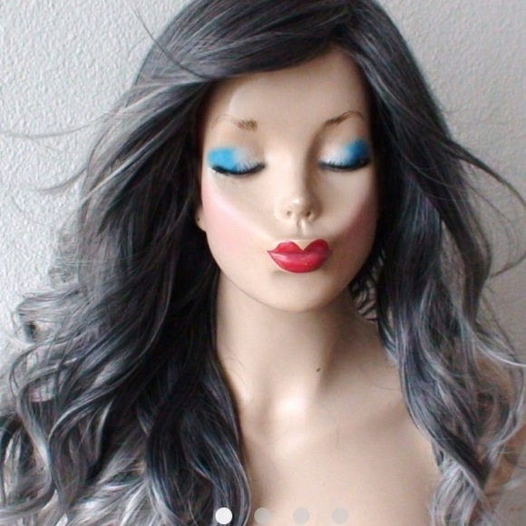 Silver grey ombre wig