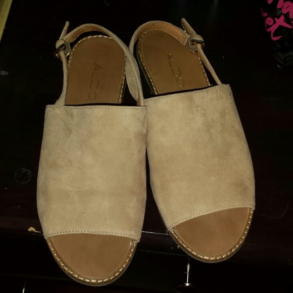 Aldo Sandals