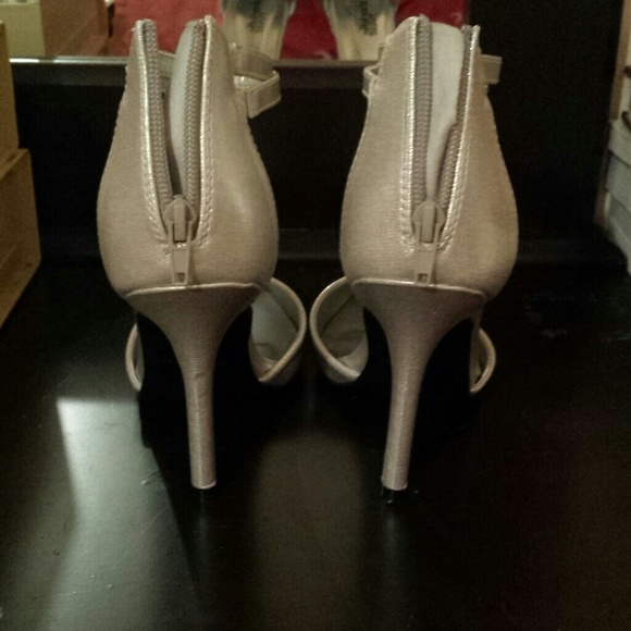Charlotte Ruse Heels - Picture 3 of 3
