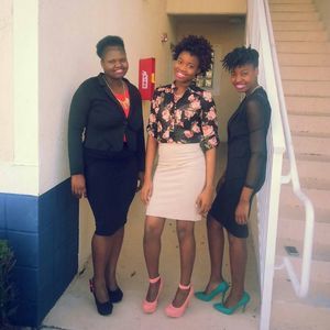 Meet your Posher, Dianinie