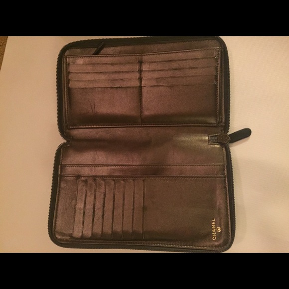 📛SOLD At EBay 📛Chanel wallet - Picture 3 of 4