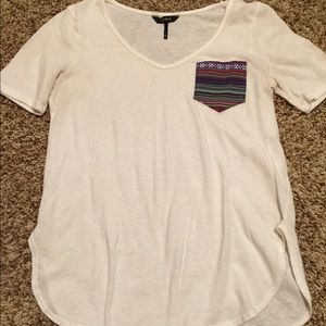 White shirt with Aztec pocket