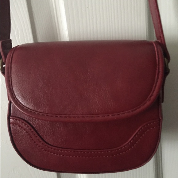 FOREVER 21 mini adjustable crossbody