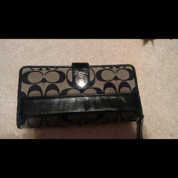 Coach wallet