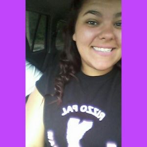 Meet your Posher, Leeanne