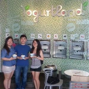 Meet your Posher, Angela