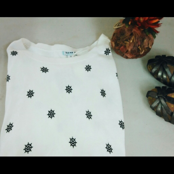 🆕Old Navy Sailor Sweater🆕