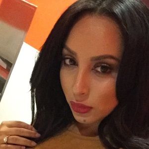 Meet your Posher, Vicky