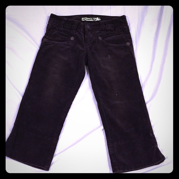 Angel Garden Winter Shorts - Picture 1 of 3