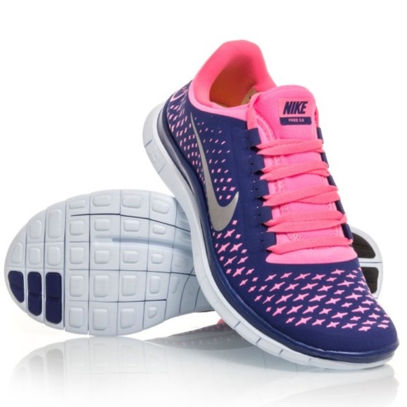 Nike Shoes - Nike FREE  3.0 shoes