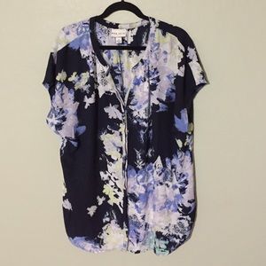 Women's plus size top