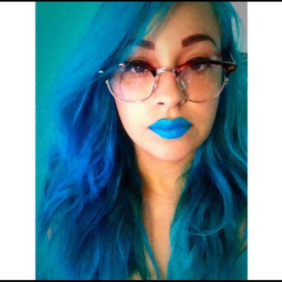 Faux urban outfitters glasses