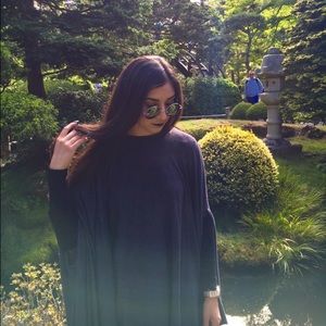 Meet your Posher, Andrea