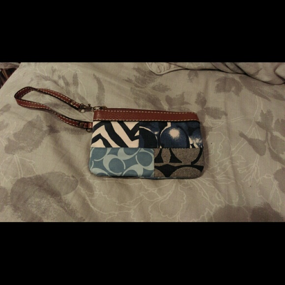 Patchwork wristlet