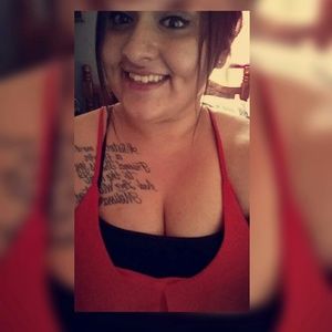 Meet your Posher, Noemi