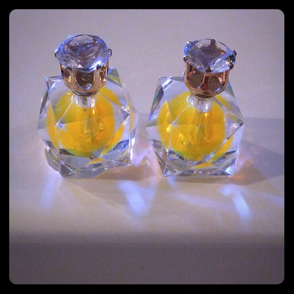 Jewelry - Double Sided Earrings Yellow