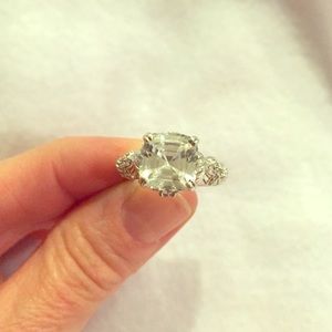 Judith Ripka Sterling Silver/CZ RING 5 Gorgeous!