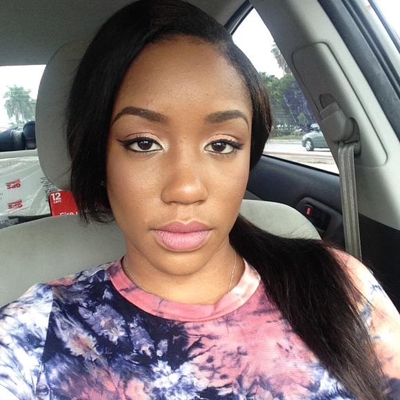 Meet your Posher, Shantel - Picture 1 of 1