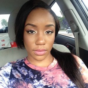 Meet your Posher, Shantel