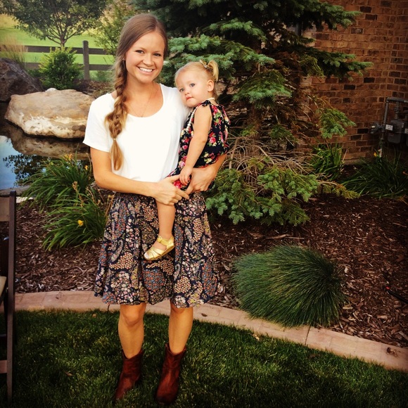 Meet your Posher, Angela - Picture 1 of 1