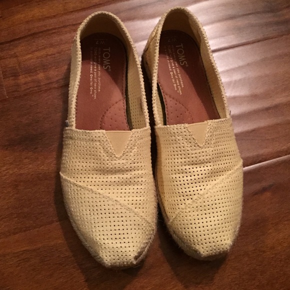 TOMS Freetown Classic Espadrille, Yellow, Size 7