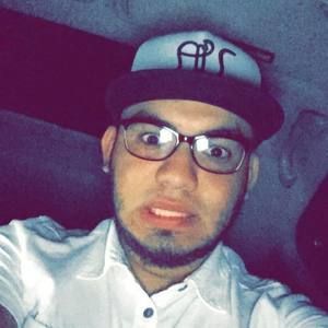 Meet your Posher, Alejandro