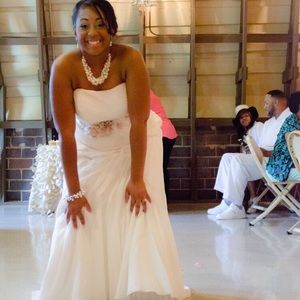 Meet your Posher, Jasmine