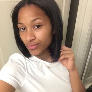 Meet your Posher, Anthonya