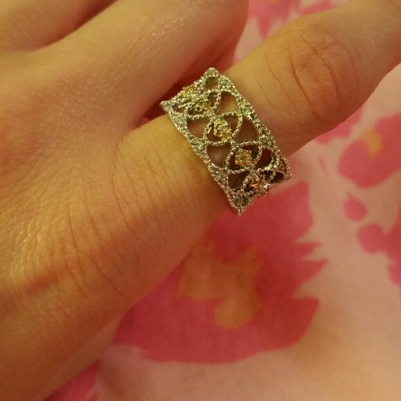 Sterling silver diamond chip ring