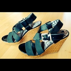 Jessica Simpson Catskill 4 inch black wedges