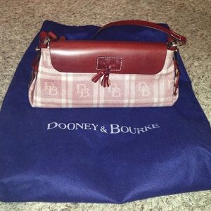Dooney & Bourke handbag.