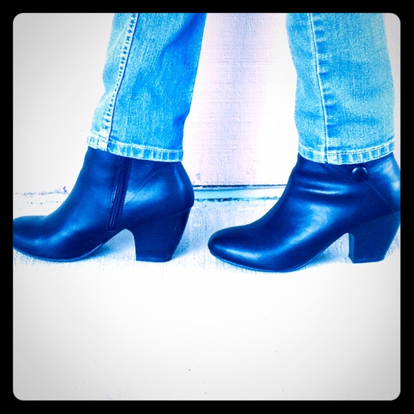 Black Ankle Booties, 8.5