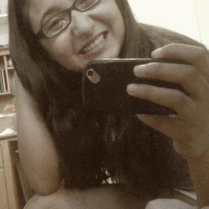 Meet your Posher, Antonia