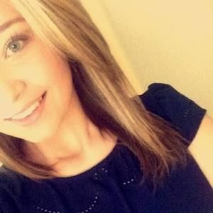 Meet your Posher, Caitlyn