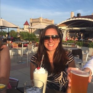 Meet your Posher, Christine