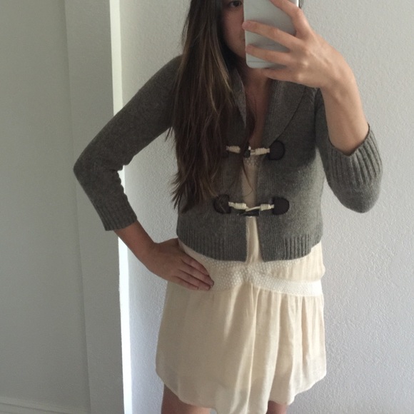 Adorable J Crew toggle sweater - Picture 4 of 4