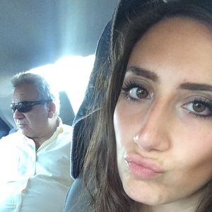 Meet your Posher, Chloé