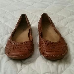 Clark's Artisan Collection Tan leather flats Sz.7M