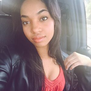 Meet your Posher, Gabbi