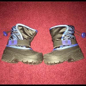 Brand NWOT Toddler Boys Winter Boots size 5
