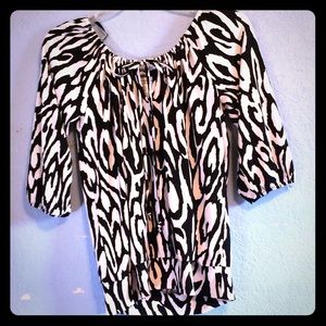 Jaclyn Smith Print blouse