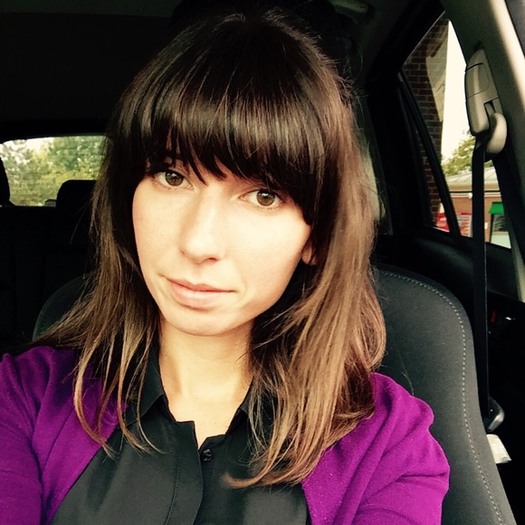 Meet your Posher, Annie