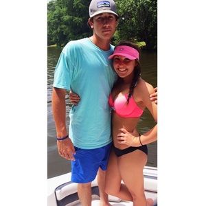 Meet your Posher, Ally