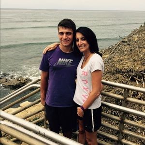 Meet your Posher, Connie