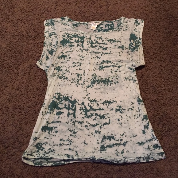 ADORABLE TSHIRT!