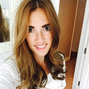 Meet your Posher, Abbie